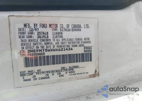 1998 Mercury Grand Marquis z USA, uszkodzony, nr VIN 2MEFM75WXWX621436